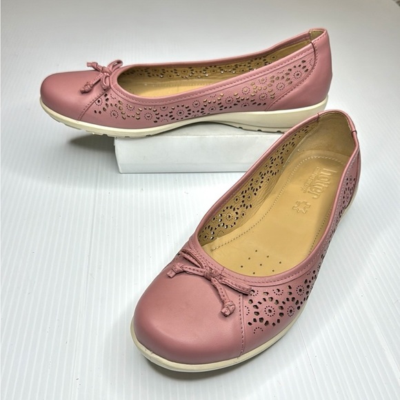 Hotter Precious Pink Leather Slip On Flats (9) - Picture 1 of 9